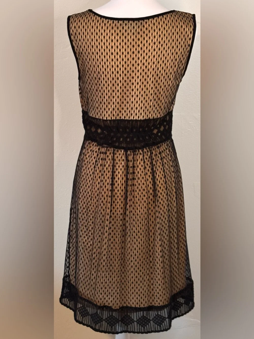 🌸 Max Edition Black Dress Lace Overlay Sleeveless Semi-Formal Women’s Small